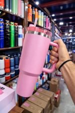 1.18L Insulated Stainless Steel Tumbler with Handle & Straw - Image 6